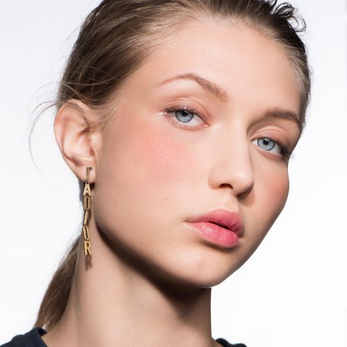 Dior Rouge Blush - Wangen- und Wangenknochenrouge - langer Halt Dior Rouge Blush - Wangen- und Wangenknochenrouge - langer Halt
